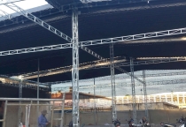 TP.HCM vào mùa mưa: Nhu cầu lắp mái hiên di động tăng mạnh 