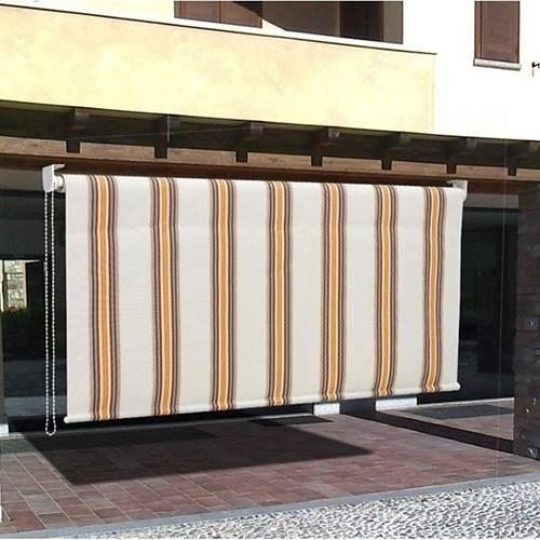 Bạt che nắng tự cuốn 